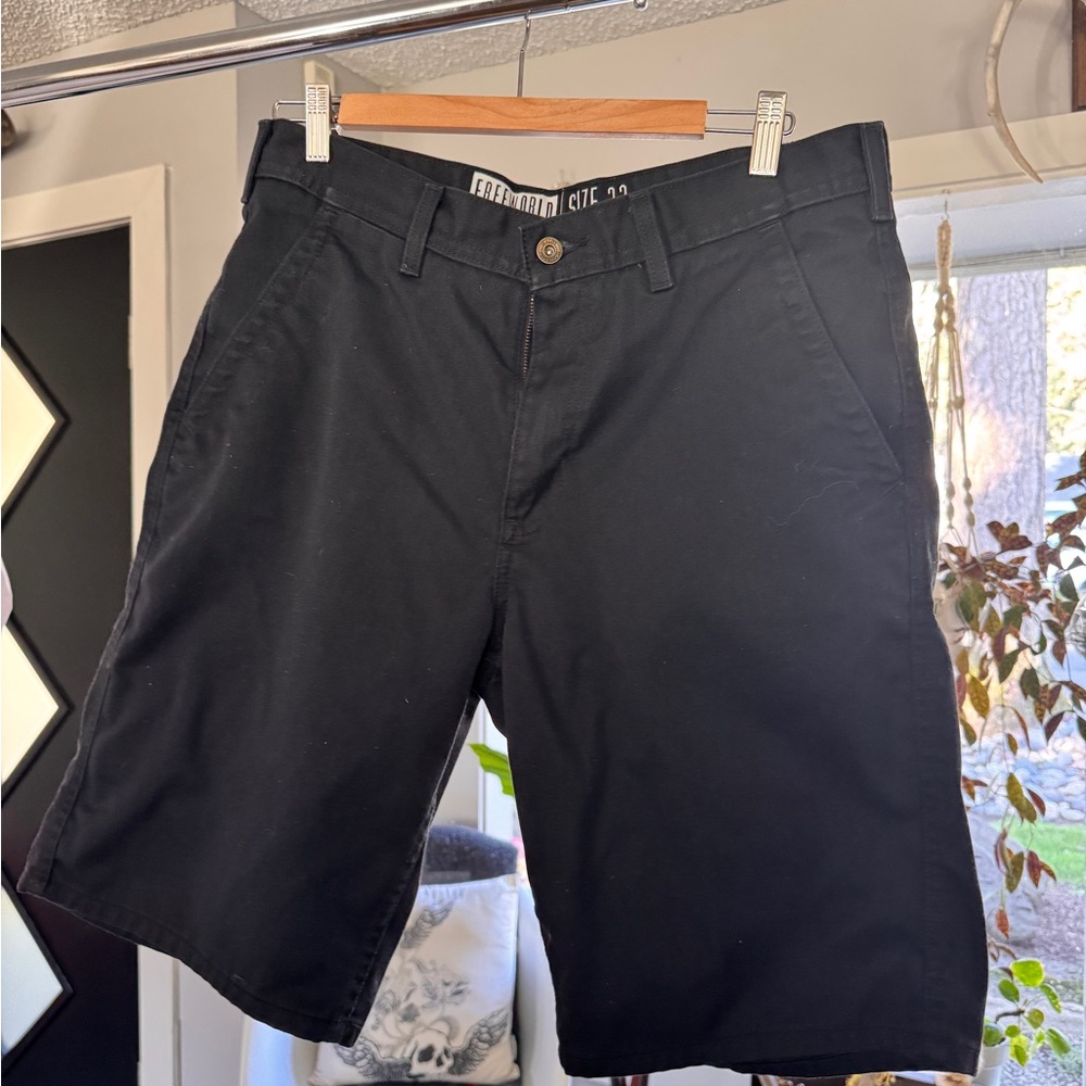 Freeworld Black Men's Chino Shorts - Classic Casual Style